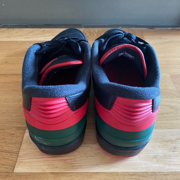 Air Jordan 2 Low ‘Origins” in black size 9 - Picture 3 of 4